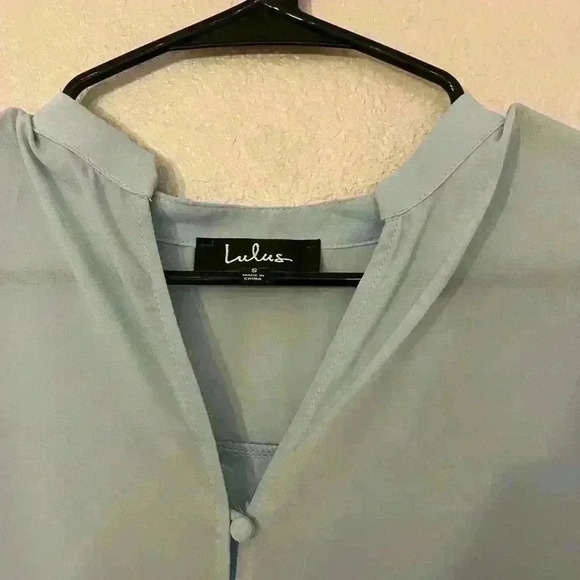 Lulus button blouse top - Picture 4 of 6